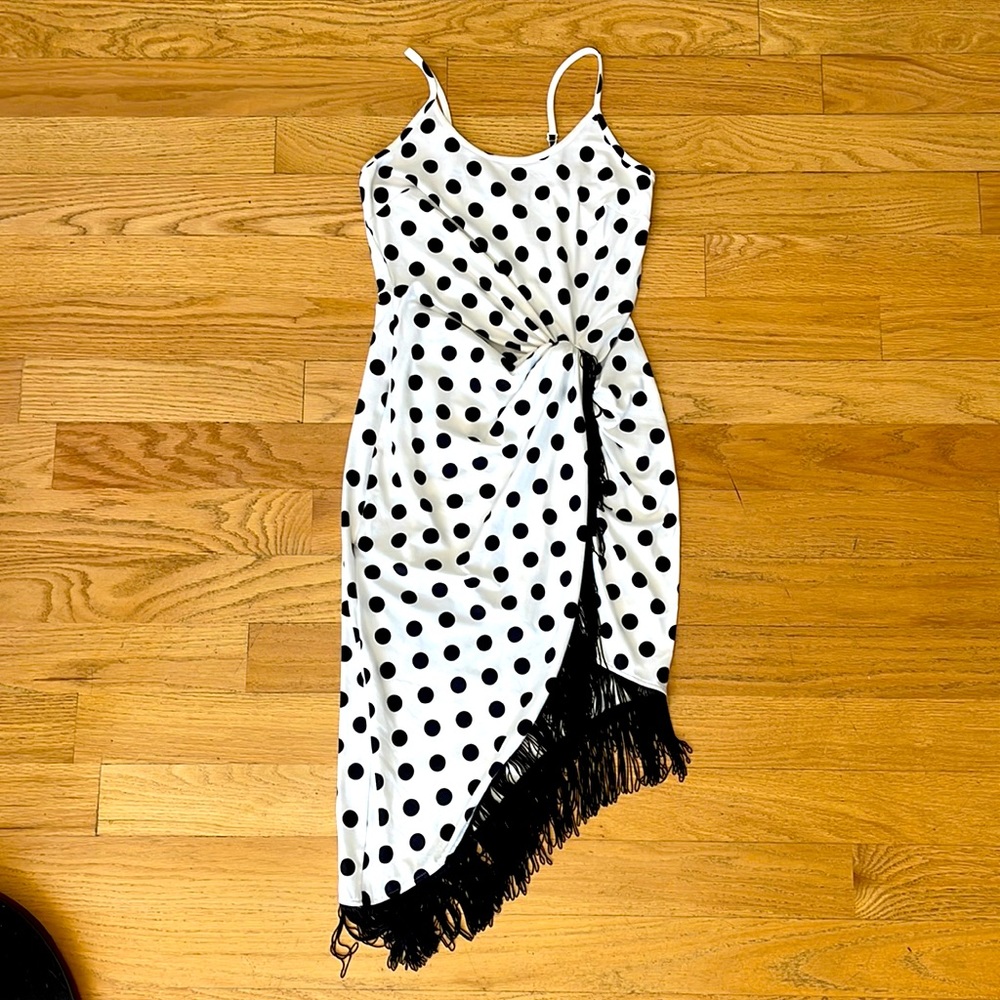 Pokadot black and white dress
